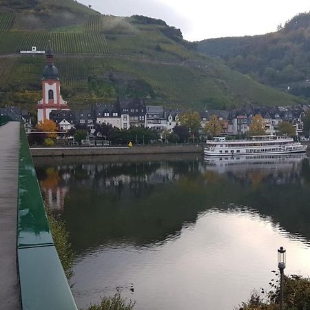Ferienhaus Kaliva Zell an der Mosel Exterior foto
