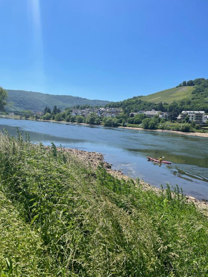 Ferienhaus Kaliva Zell an der Mosel Exterior foto